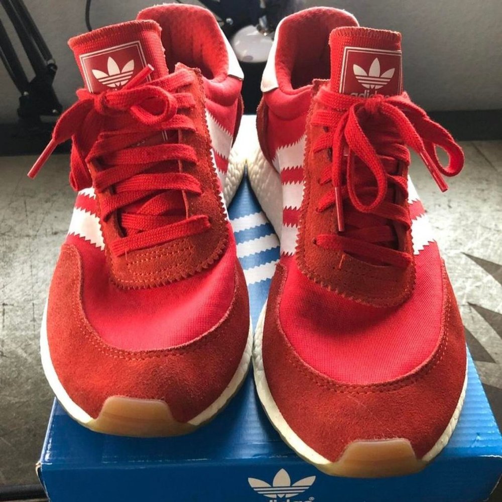 Adidas iniki runners